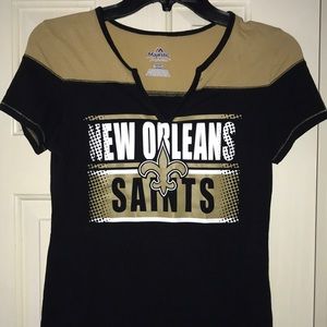 Saints V neck tee